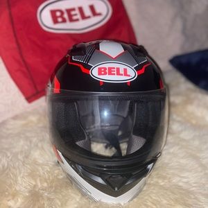 NWOT Motorcycle helmet. Men’s XS; Adult Woman Size. SUPER NICE